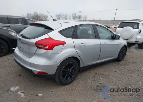 2015 Ford Focus Se z USA, uszkodzony, nr VIN 1FADP3K26FL216994